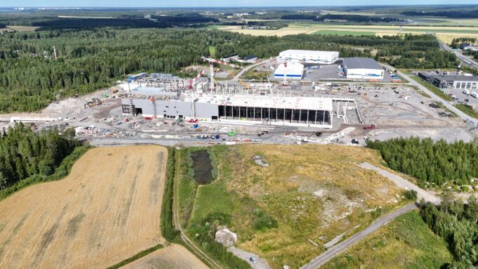 Drönarbild över Vikby II